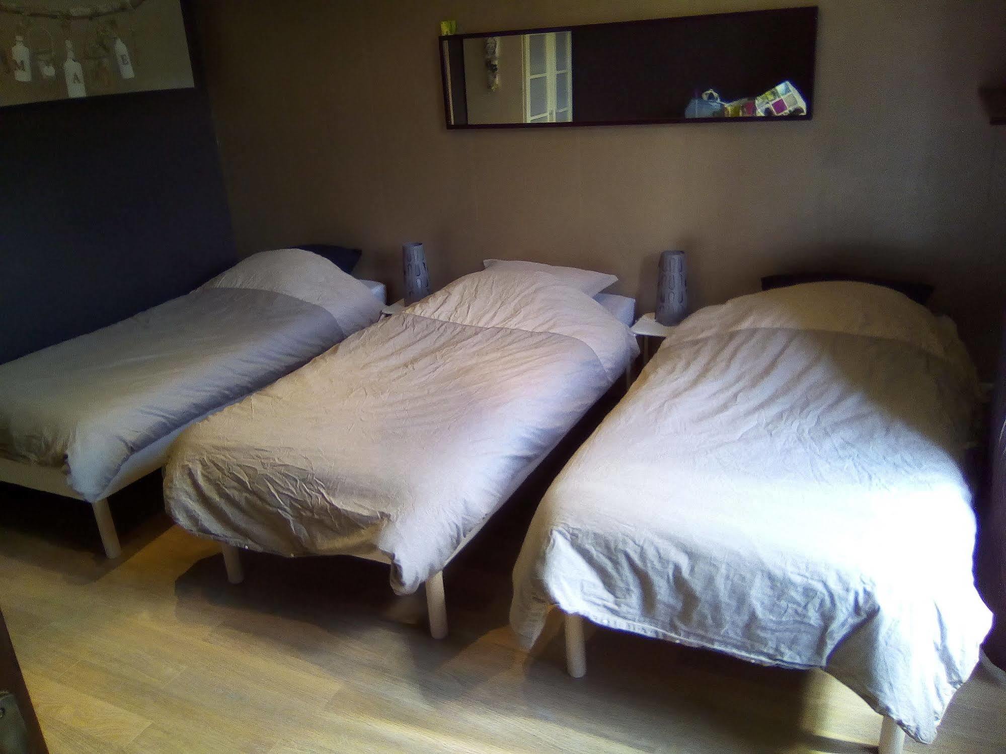 Loc'Apparts Beaumont-sur-Oise Esterno foto